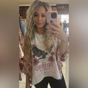 NWT Free Bird Freebird Vintage Kantha Poncho Contrast Flutter Sleeve Graphic Tee